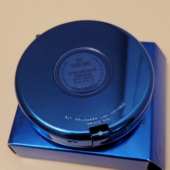 MAC oh darling extra dimension skin finish - Picture 2 of 3